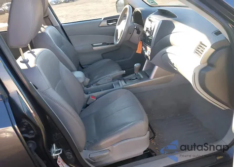 2010 Subaru Forester 2.5X Limited z USA, uszkodzony, nr VIN JF2SH6DC4AH798757